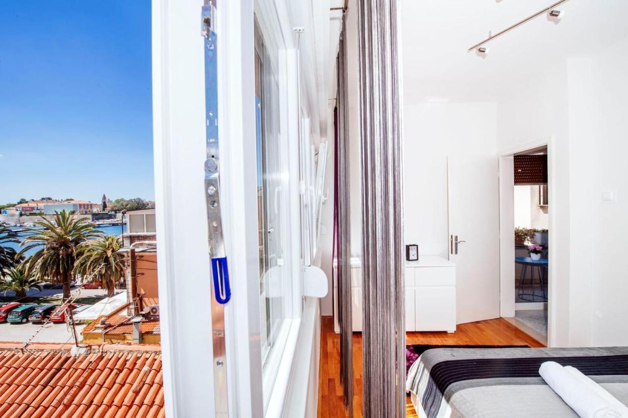 Bayshore Apartment Zara Esterno foto